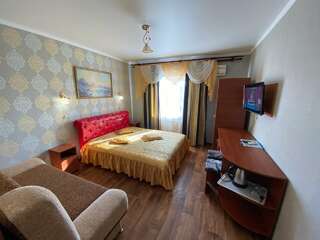 Гостиница Крепость Кафа Феодосия Люкс-1