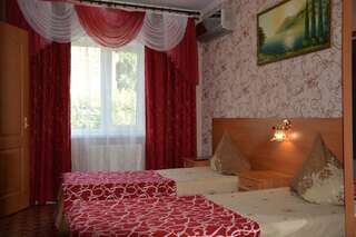 Гостиница Крепость Кафа Феодосия Стандартный двухместный номер с 2 отдельными кроватями-2
