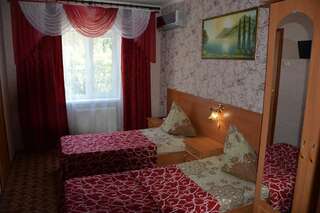 Гостиница Крепость Кафа Феодосия Стандартный двухместный номер с 2 отдельными кроватями-5